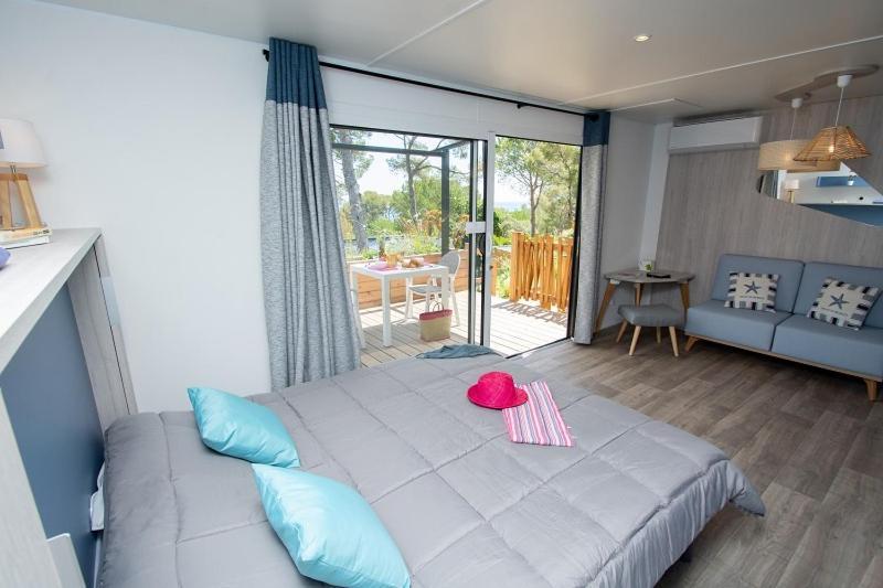 Camping Le Camp Du Domaine Bormes-les-Mimosas Chambre photo